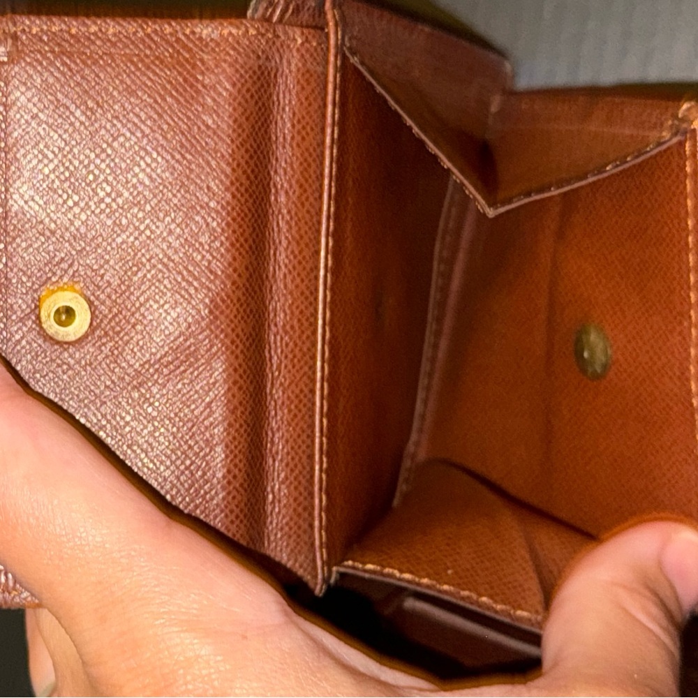 LV Monogram Wallet - Picture 8 of 8